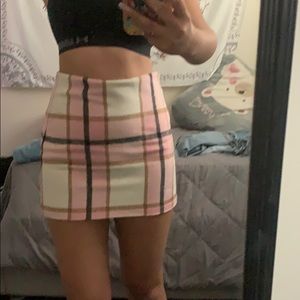 very girly vintage skirt